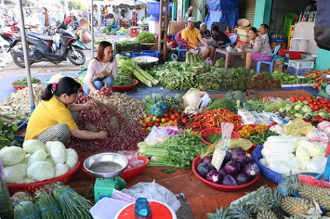 Phiên chợ quê những ngày giáp tết