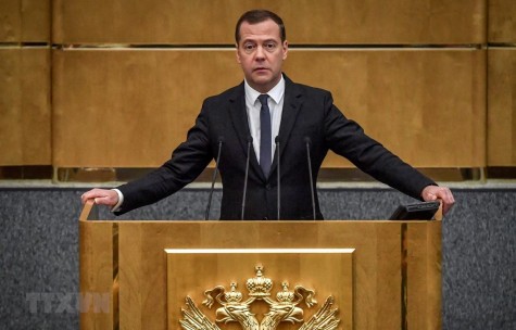 Thủ tướng Nga Medvedev trình đơn từ chức lên Tổng thống Putin