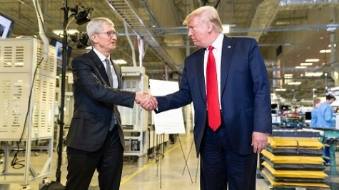 Trump sẽ khiến tất cả iPhone bị hack