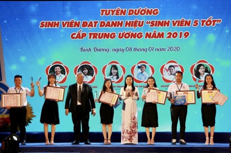 Cuộc thi viết “Ngày tôi vào Đảng Cộng sản Việt Nam”: Xây dựng chi bộ tốt