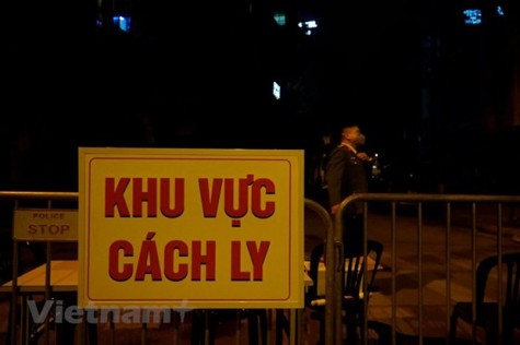 25 người tiếp xúc gần với ca nhiễm COVID-19 có kết quả âm tính