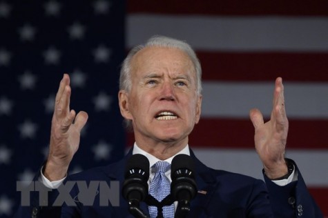 Ứng cử viên Joe Biden chiến thắng tại bang Florida và Illinois