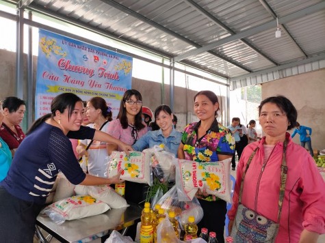 Hội LHPN phường An Phú (TP.Thuận An): Đồng hành với những hoàn cảnh khó khăn trong mùa dịch bệnh