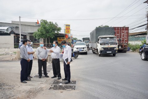 Đoàn giám sát HĐND tỉnh làm việc tại TX.Tân Uyên