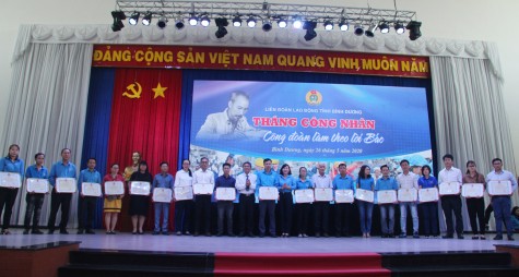 Liên đoàn Lao động tỉnh Bình Dương: Tổ chức kỷ niệm 130 năm ngày sinh nhật Bác; phát động Tháng Công nhân năm 2020