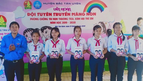 Liên hoan Đội tuyên truyền măng non phòng chống tai nạn thương tích, xâm hại trẻ em