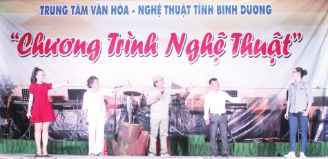 Tuyên truyền phòng, chống HIV/AIDS bằng lời ca, tiếng hát