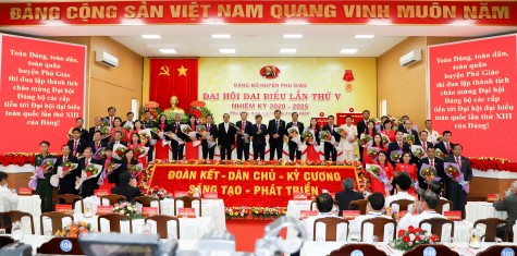 Đồng chí Phạm Văn Chánh tái đắc cử Bí thư Huyện ủy Phú Giáo, nhiệm kỳ 2020-2025