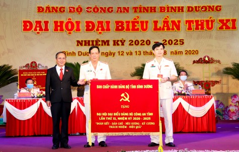 Khai mạc Đại hội đại biểu Đảng bộ Công an tỉnh lần thứ XI