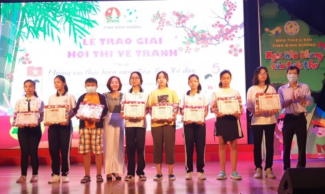 Hội thi vẽ tranh: Trao 39 giải thưởng cho học sinh các cấp