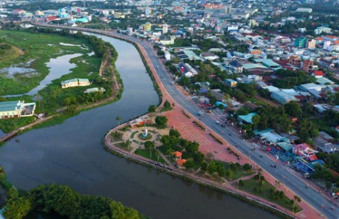 Đồng chí Huỳnh Thị Thanh Phương, Bí thư Thành ủy Thuận An: Nỗ lực xây dựng TP.Thuận An văn minh, giàu đẹp