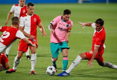 Messi lập cú đúp trong chiến thắng của Barca