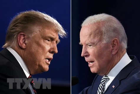 Tổng thống Trump nhất trí lùi 1 tuần các cuộc tranh luận với ông Biden