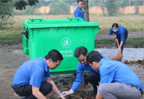 Ra quân Ngày chủ nhật xanh tỉnh Bình Dương lần IV