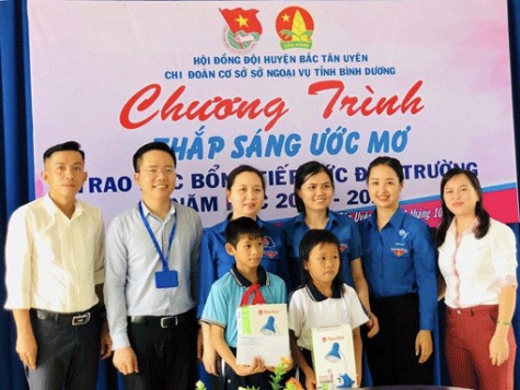 Các tổ chức đoàn cơ sở: Nhiều hoạt động ý nghĩa chào mừng Đại hội Đảng bộ tỉnh lần thứ XI