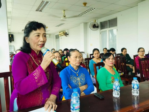 TP.Dĩ An: Họp mặt Câu lạc bộ nữ đồng đội cựu thanh niên xung phong