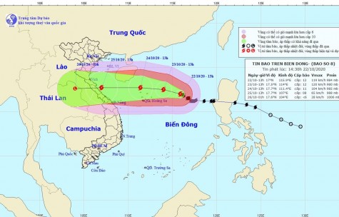 Bão số 8 đang hướng vào khu vực các tỉnh Quảng Bình-Quảng Trị