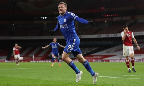 Arsenal thua Leicester trên sân nhà sau 27 năm