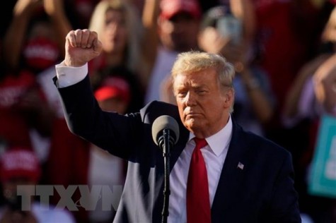 Bầu cử Mỹ 2020: Tổng thống Trump vượt lên tại bang Kansas, Utah