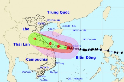 Bão số 13 với sức gió giật cấp 17 tiến gần vào đất liền