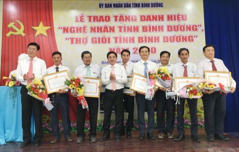 Bình Dương: Công nhận 30 nghệ nhân, thợ giỏi tỉnh năm 2020