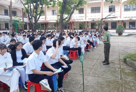 Phòng, chống tội phạm giết người, cố ý gây thương tích, xâm hại tình dục trẻ em: Cần sự chung tay của cả hệ thống chính trị