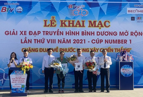 Giải xe đạp Truyền hình Bình Dương mở rộng lần 8 - 2020 Cúp Number 1: Sôi động đường đua đầu năm mới