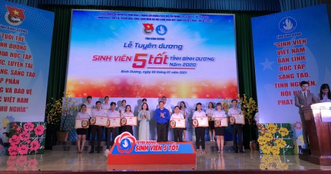 Họp mặt kỷ niệm 71 năm Ngày truyền thống học sinh – sinh viên