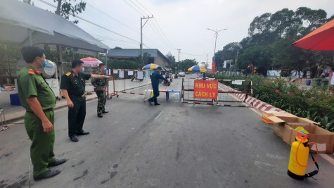 "Lá chắn thép" nơi tuyến đầu chống dịch