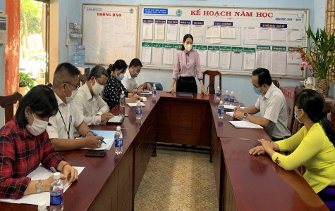 Kiểm tra công tác phòng, chống dịch bệnh Covid-19 tại các trường học