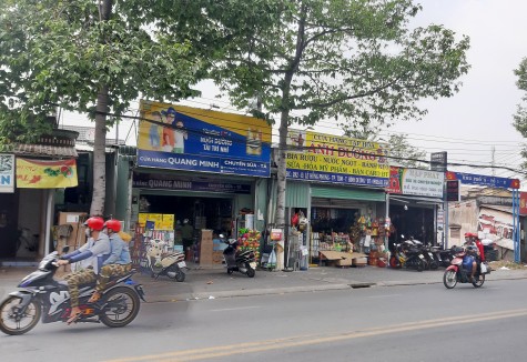 Nới lỏng biện pháp quản lý hành chính, tiếp tục dừng các hoạt động tập trung đông người