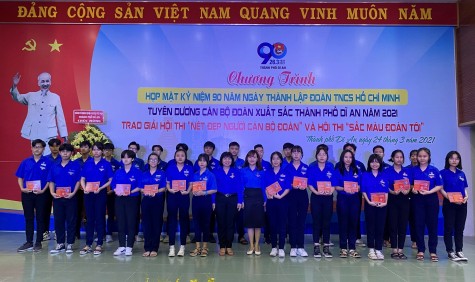 Họp mặt kỷ niệm 90 năm Ngày thành lập Đoàn tại nhiều địa phương trong tỉnh