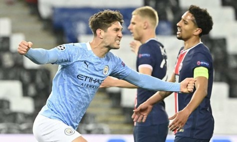 Man City thắng ngược trên sân PSG