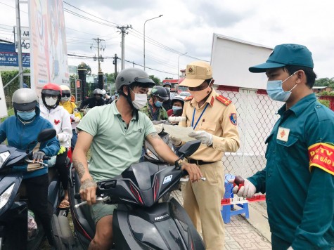 Tăng cường bảo vệ các khu phong tỏa, chốt kiểm dịch