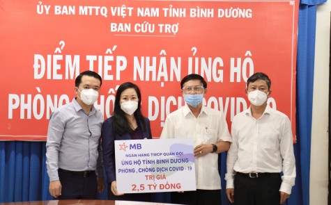 Ngân hàng TMCP Quân đội ủng hộ 2,5 tỷ đồng phòng, chống dịch