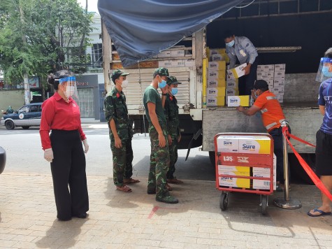 Hội Chữ thập đỏ tỉnh tiếp nhận thêm nhiều hàng hóa ủng hộ phòng, chống dịch