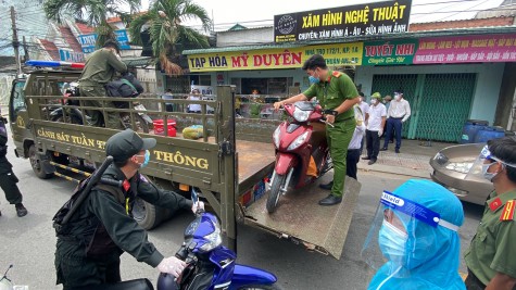 Kịp thời vận động người dân không về quê, bảo đảm an toàn phòng chống dịch