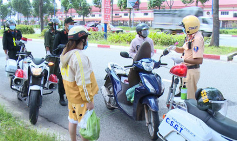 Hạn chế ùn tắc cục bộ tại các chốt kiểm soát