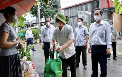 Tập trung hỗ trợ người dân khó khăn, chủ động xây dựng kịch bản trên tinh thần “4 tại chỗ”