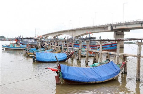 Bão số 5 còn cách Hoàng Sa 570km, giật cấp 11 và khả năng mạnh thêm