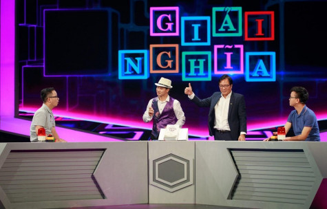 Gameshow về tiếng Việt ‘bắt’ người chơi đi ba bước làm một bài thơ