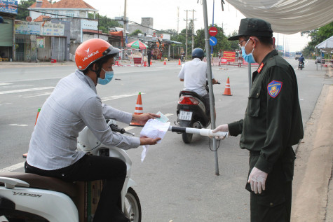 Tình hình lưu thông sau ngày 15-9: Người dân bình tĩnh, thực hiện theo đúng quy định