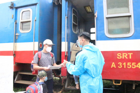 Chuyến tàu hồi hương “đặc biệt”