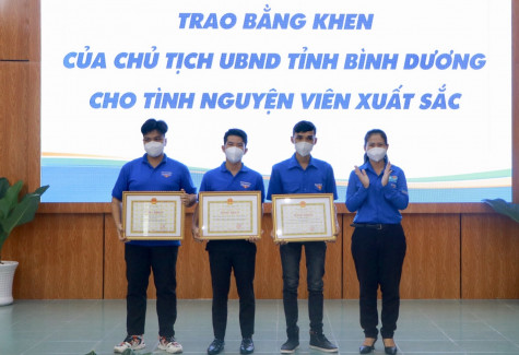 Tuyên dương thanh niên trong công tác phòng, chống dịch Covid-19