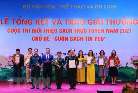 Trao giải Cuộc thi "Giới thiệu sách trực tuyến" năm 2021