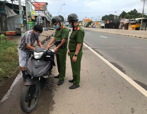 Tập trung cho công tác bảo đảm trật tự an toàn giao thông