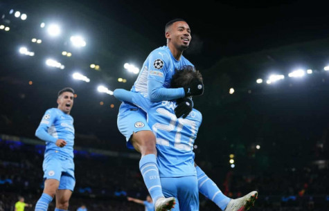 Man City thắng ngược PSG