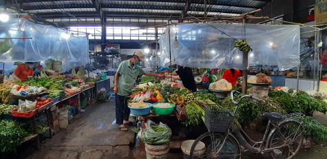 Cần tăng cường phòng, chống dịch bệnh tại các khu chợ