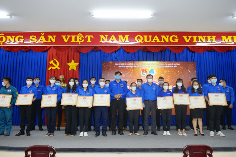 Thành đoàn Thủ Dầu Một đạt nhiều kết quả nổi bật trong công tác Đoàn và phong trào thanh thiếu nhi