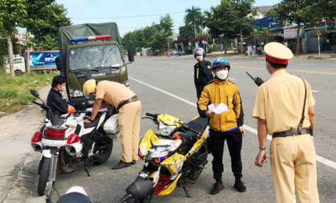 Sau một tuần cao điểm bảo đảm trật tự an toàn giao thông: Số vụ xử phạt tăng